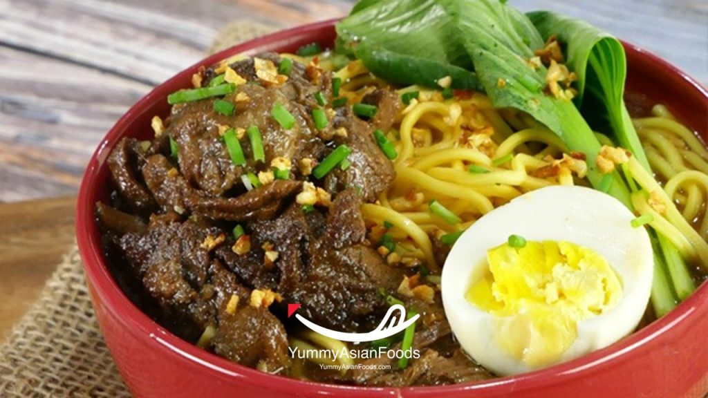 13 Kinds of Filipino Noodle Soup Dishes: From Kinalas to Batchoy ...