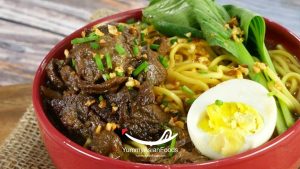 Beef Mami (Braised Beef) Filipino Noodle Soup