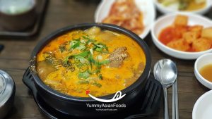 Popular Variations of Korean Hangover Soup (Haejangguk 해장국)