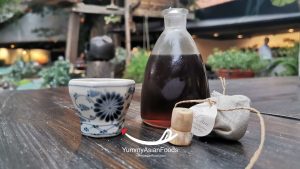 Vietnamese Beverage #8. Rượu Nếp Cẩm (Sticky Rice Wine)